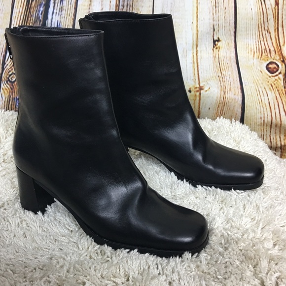 Sesto Meucci Shoes - SESTO MEUCCI Black Leather Back Zip Ankle Boots